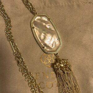 Kendra scott Danielle necklace